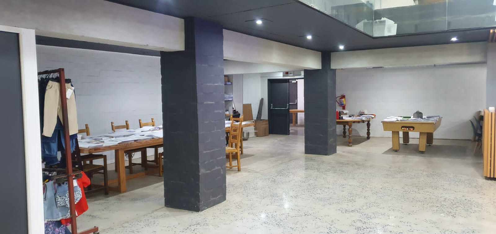 Spacious Commercial Unit - Maitland thumbnail 19