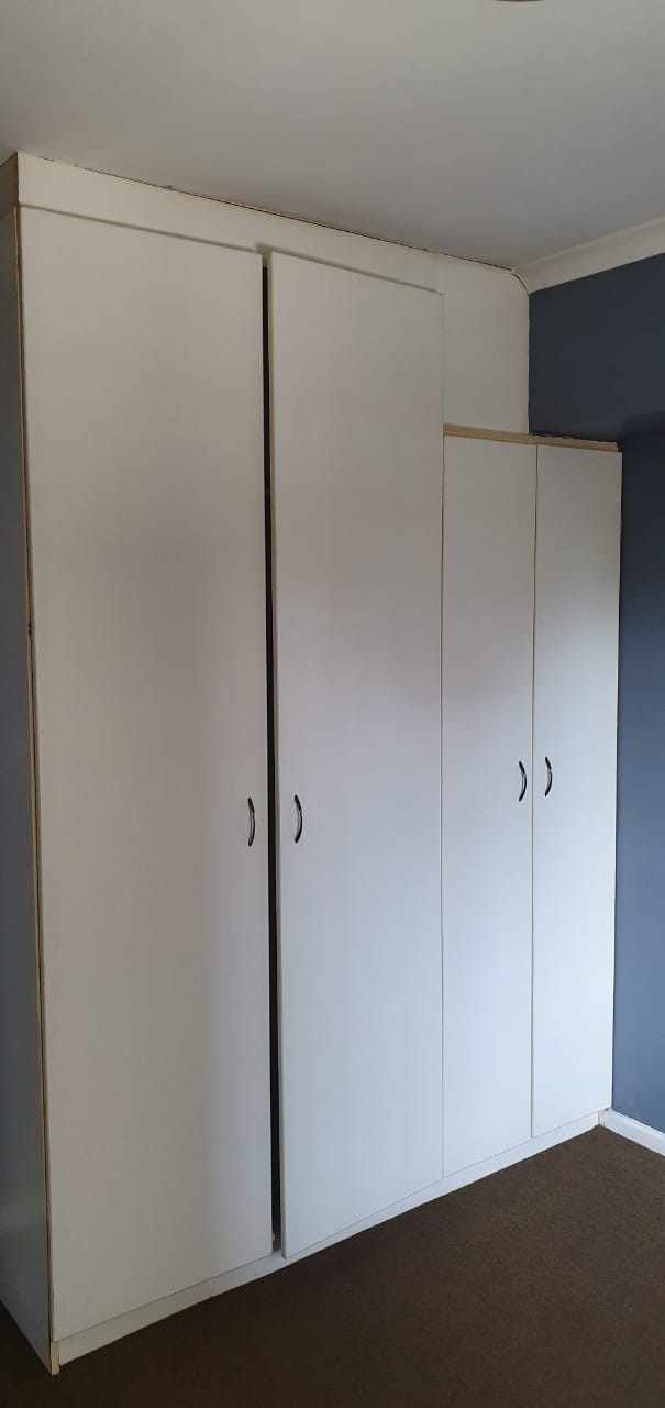 Secure 2 Bedroom Apartment - Brackenfell thumbnail 19