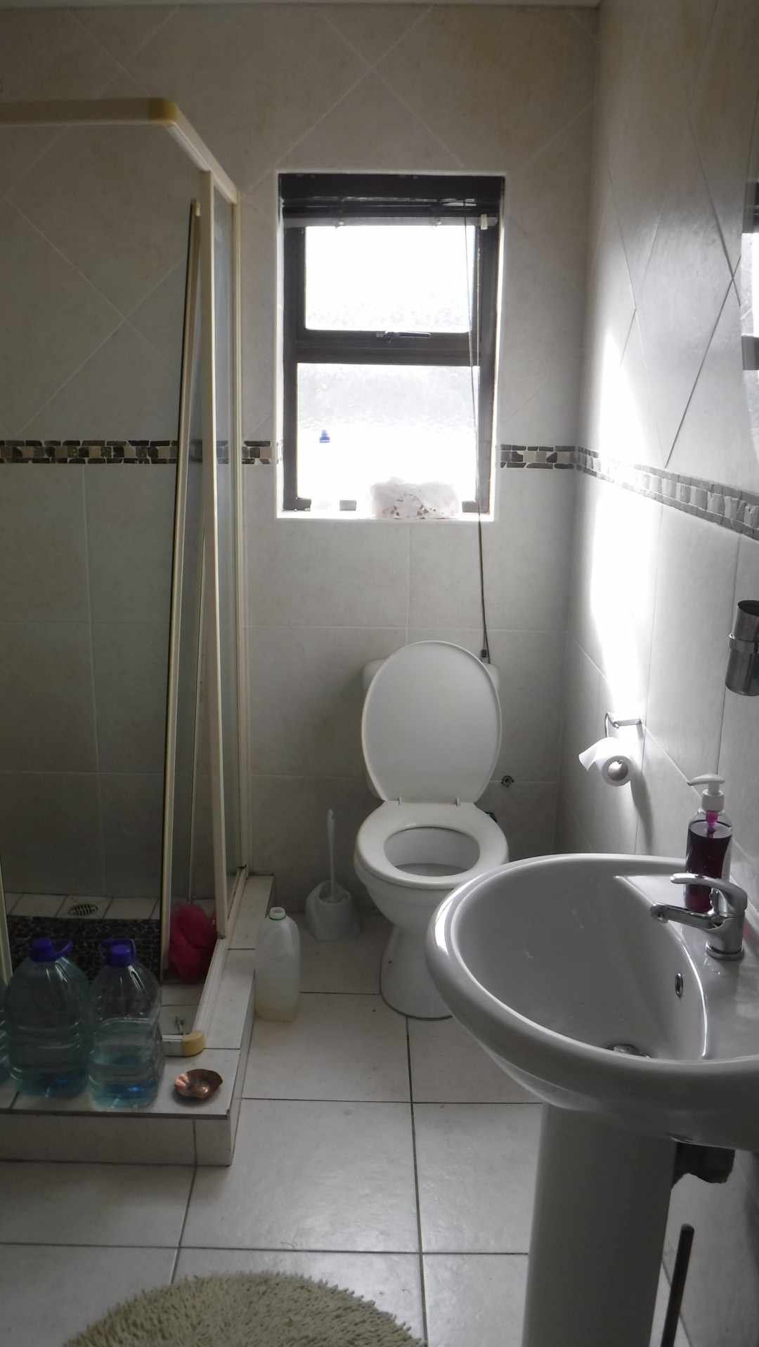 Double Storey Home - Zeekoevlei thumbnail 6