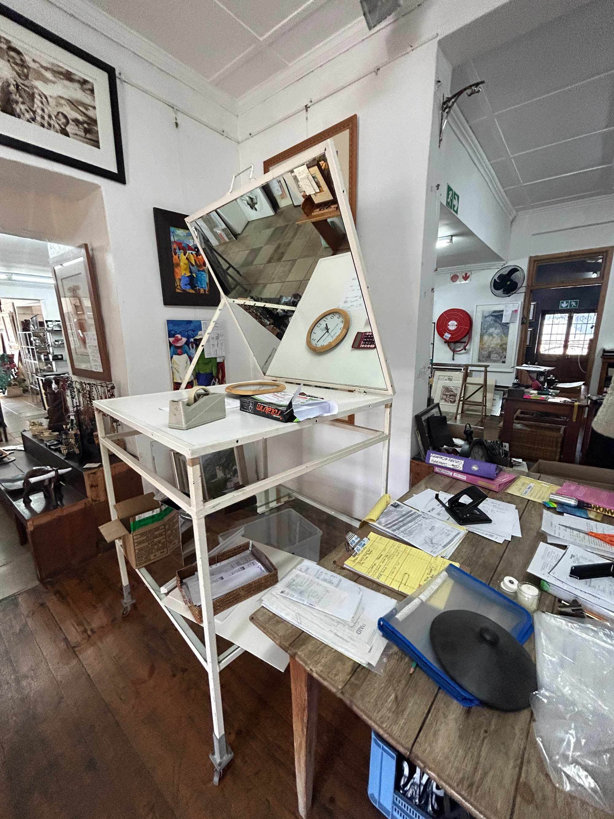 Brand New Gifting, Decor, Art, Shop Fittings And Stock thumbnail 20