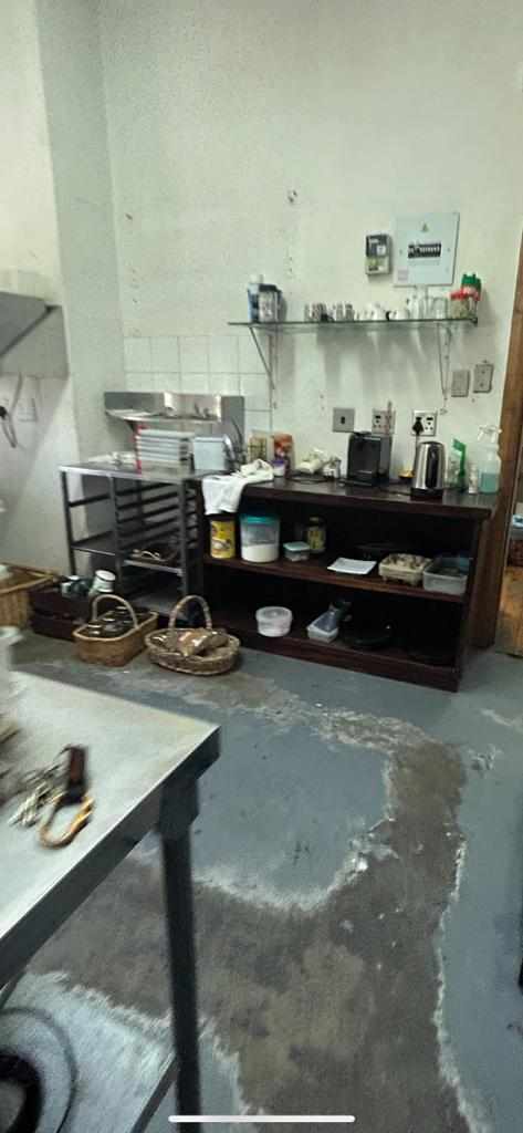 Restaurant And Related Equipment thumbnail 7