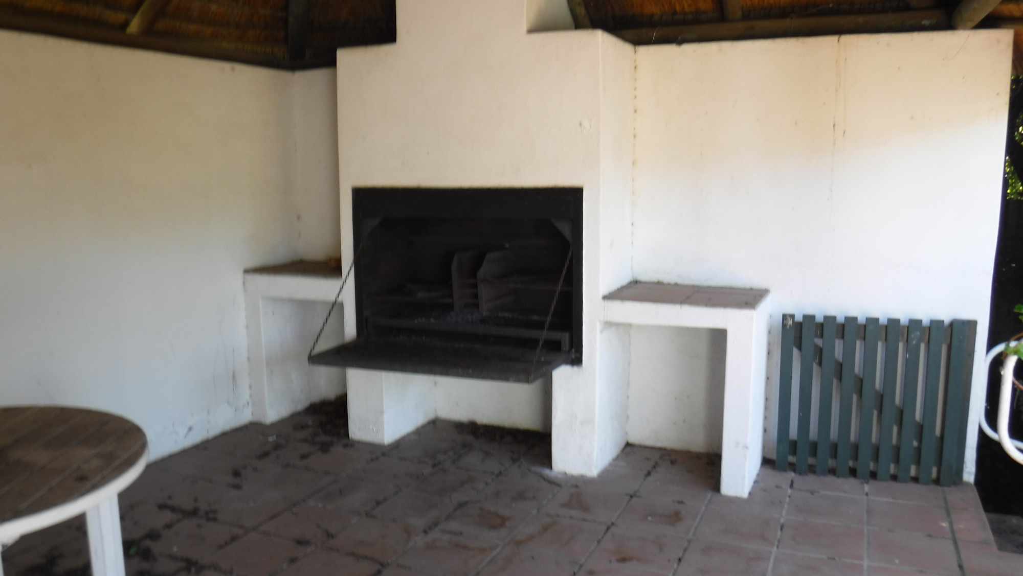 Country Living At It's Best - Paarl, Winelands thumbnail 7