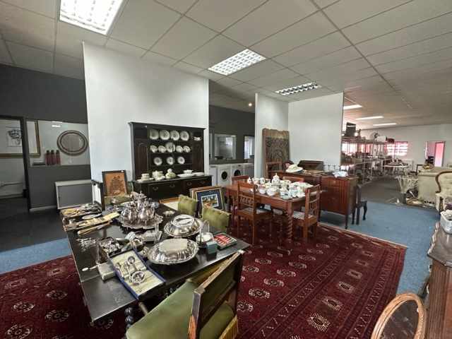 Household Furniture, Appliances, Smalls thumbnail 2