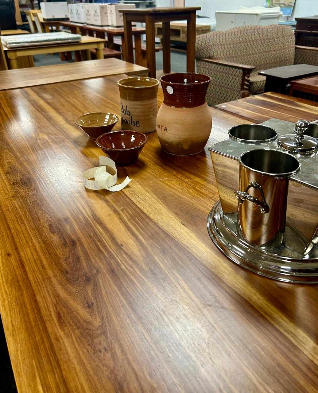 Beautiful Household Furniture thumbnail 14