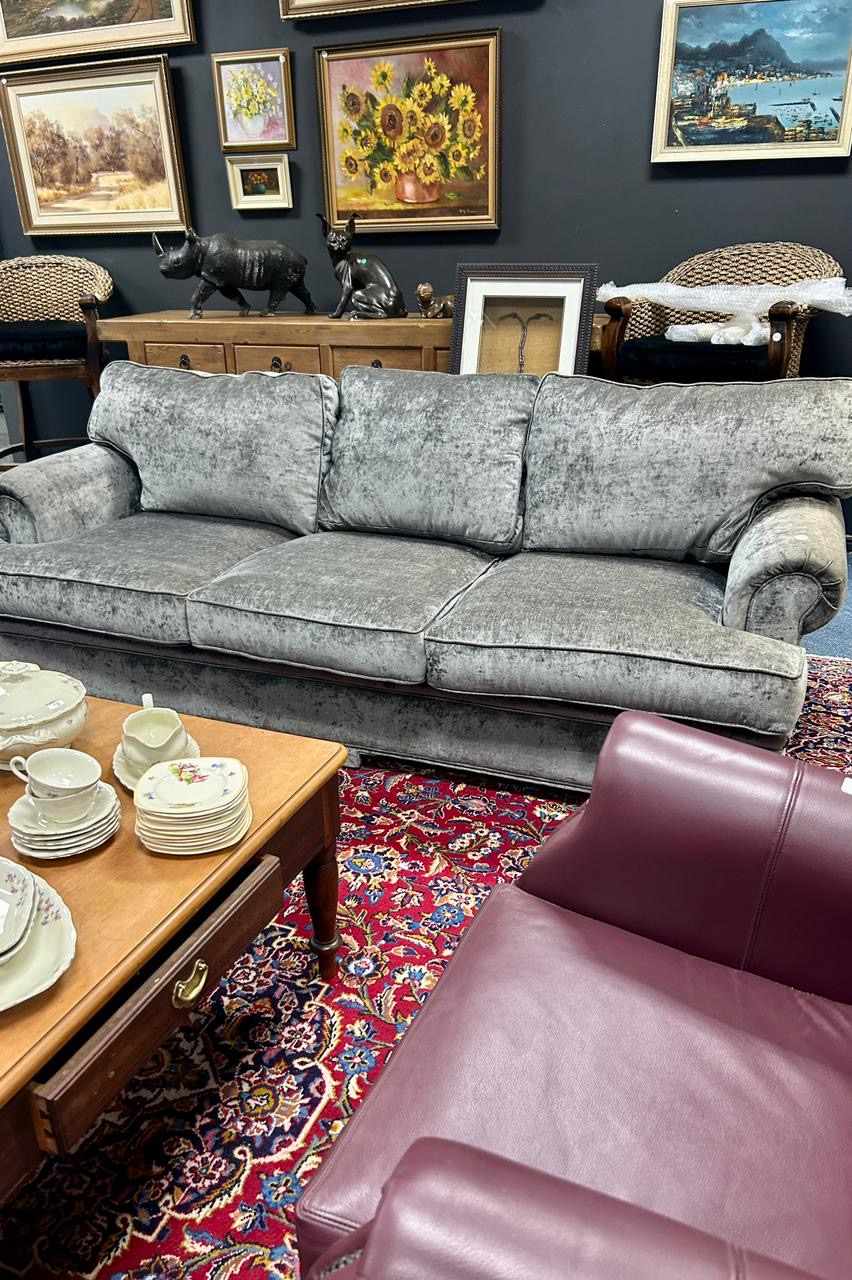 Beautiful Household Furniture thumbnail 42