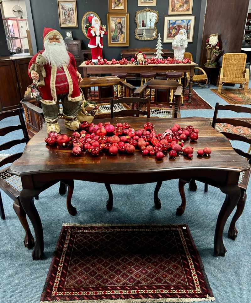 Year End Liquidation / Household Auction thumbnail 6