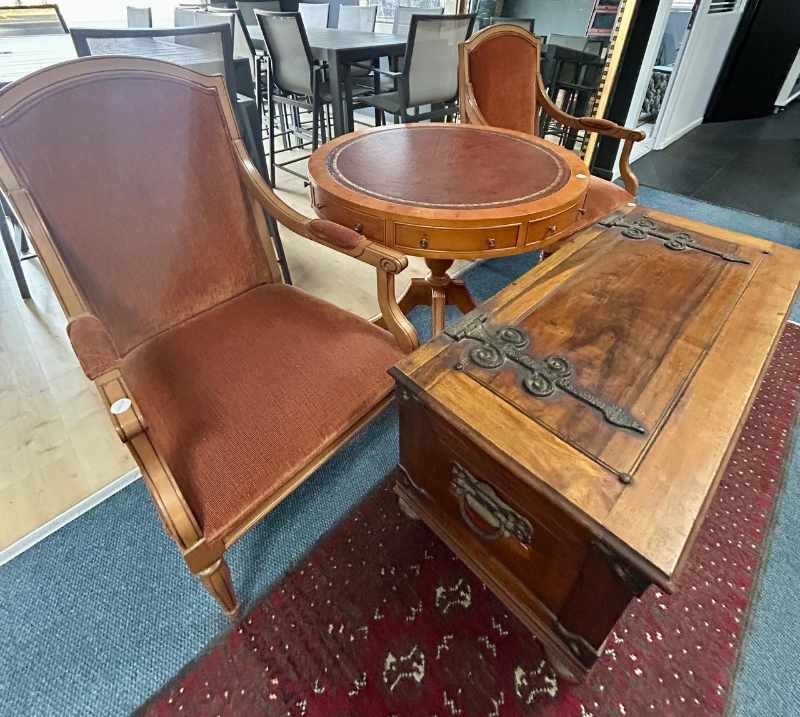 Household Furniture & Collectables thumbnail 13