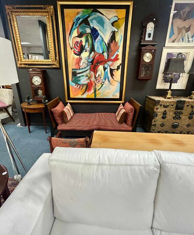 Household Furniture & Collectables thumbnail 7
