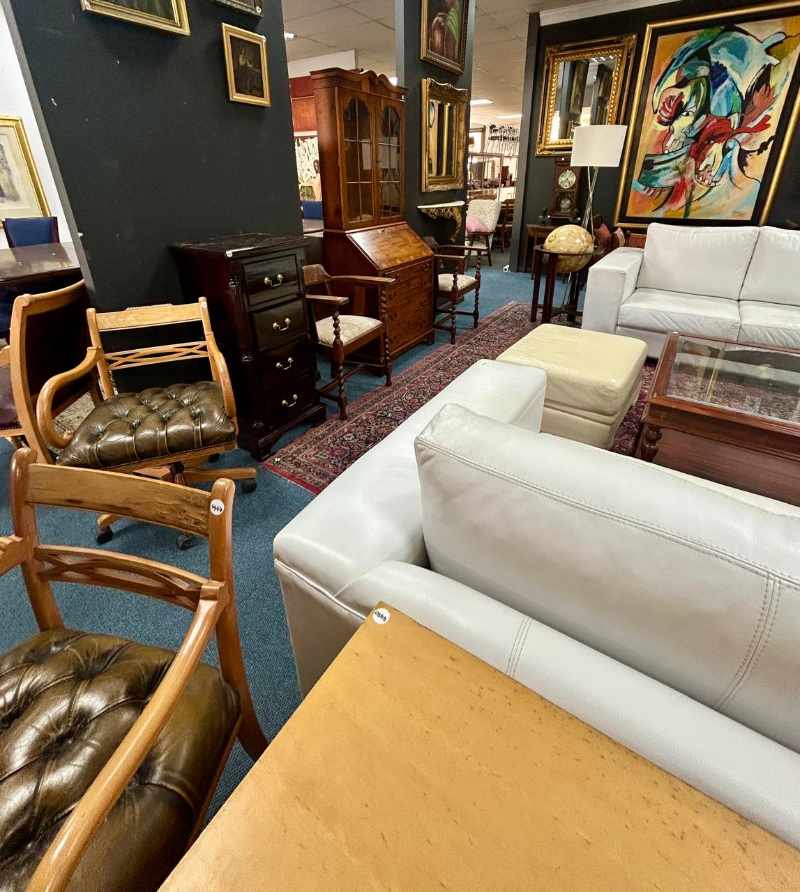 Household Furniture & Collectables thumbnail 8