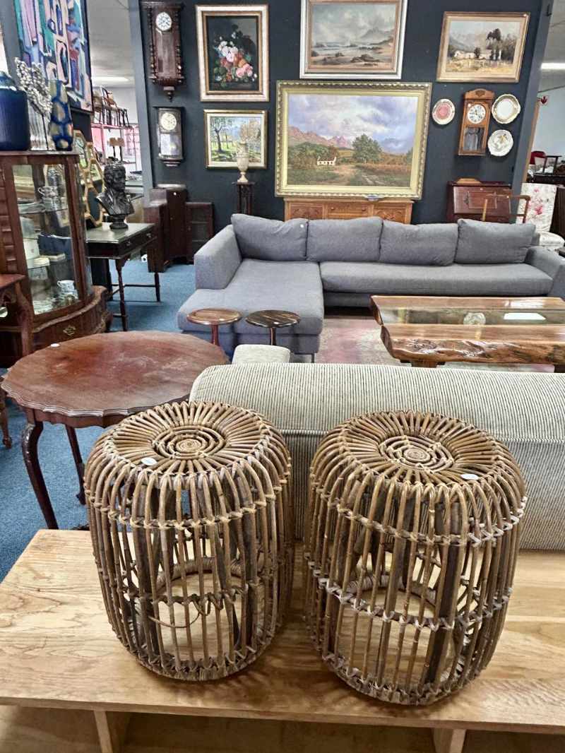 Beautiful Home Furniture and Decor thumbnail 5
