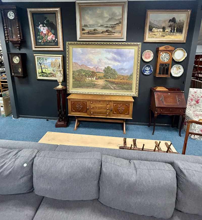 Beautiful Home Furniture and Decor thumbnail 13
