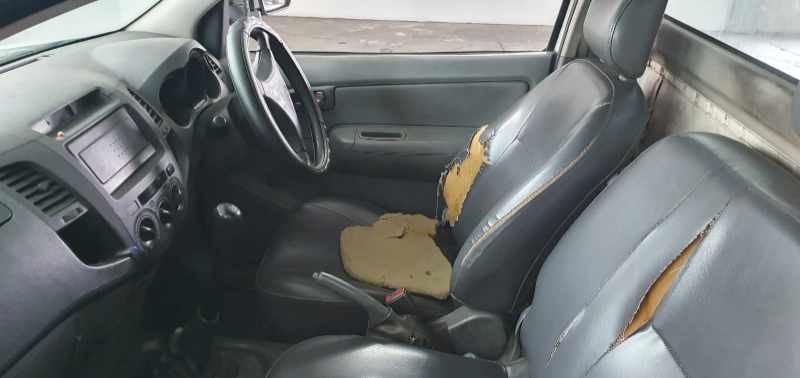 2006 Toyota Hilux 2.5 D4D thumbnail 3