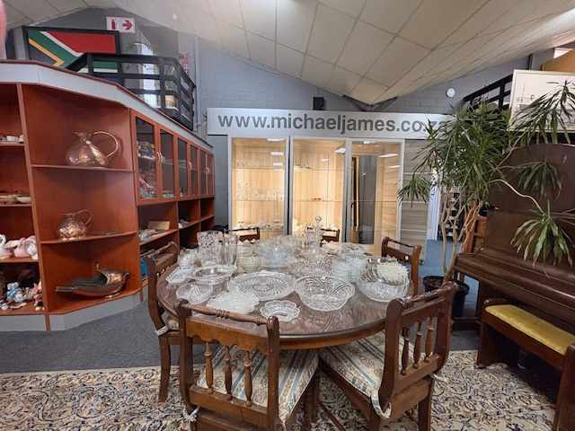 Household Furnishings, Appliances, Decor Items thumbnail 5