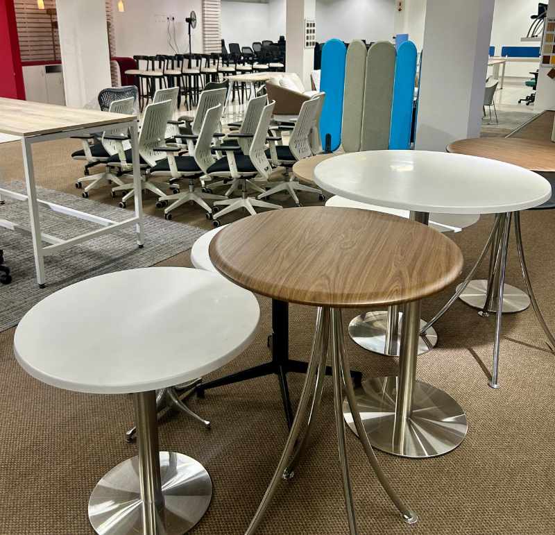 New And Used Executive Office Furnishings - Entire Company Stock thumbnail 16