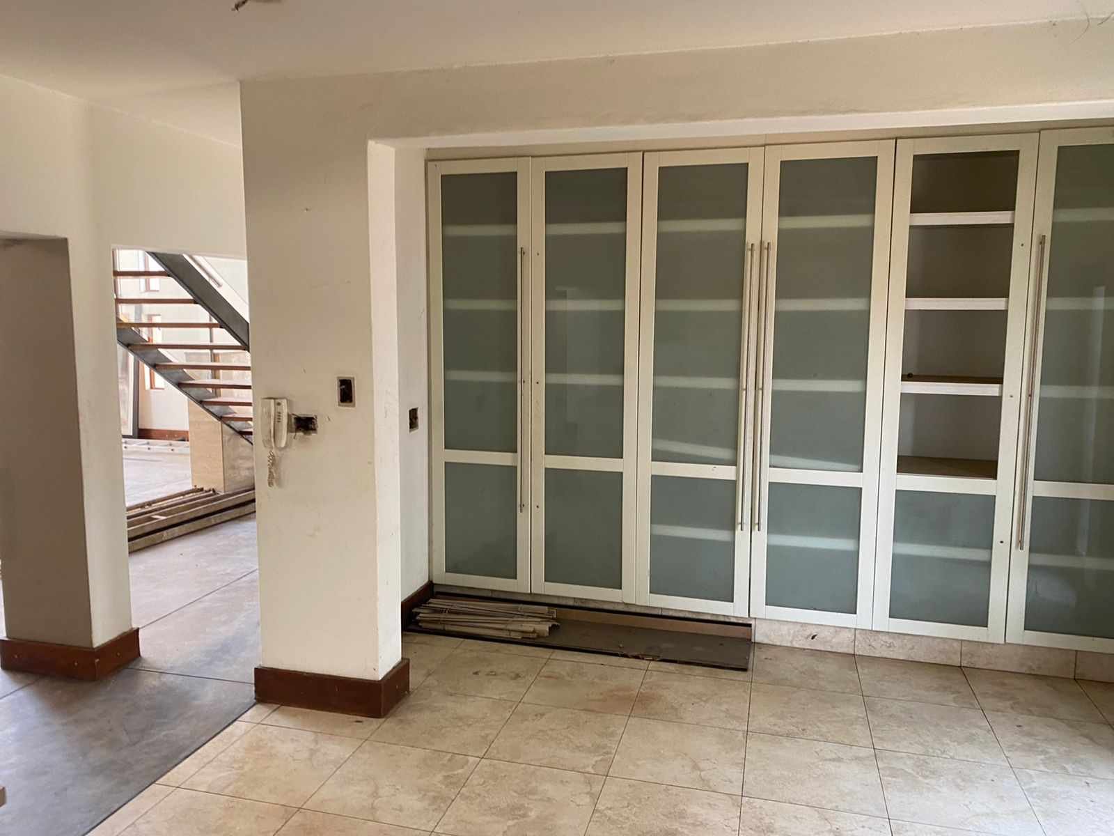 Onsite Liquidation Auction - Double Storey - Sandown, Sandton thumbnail 5