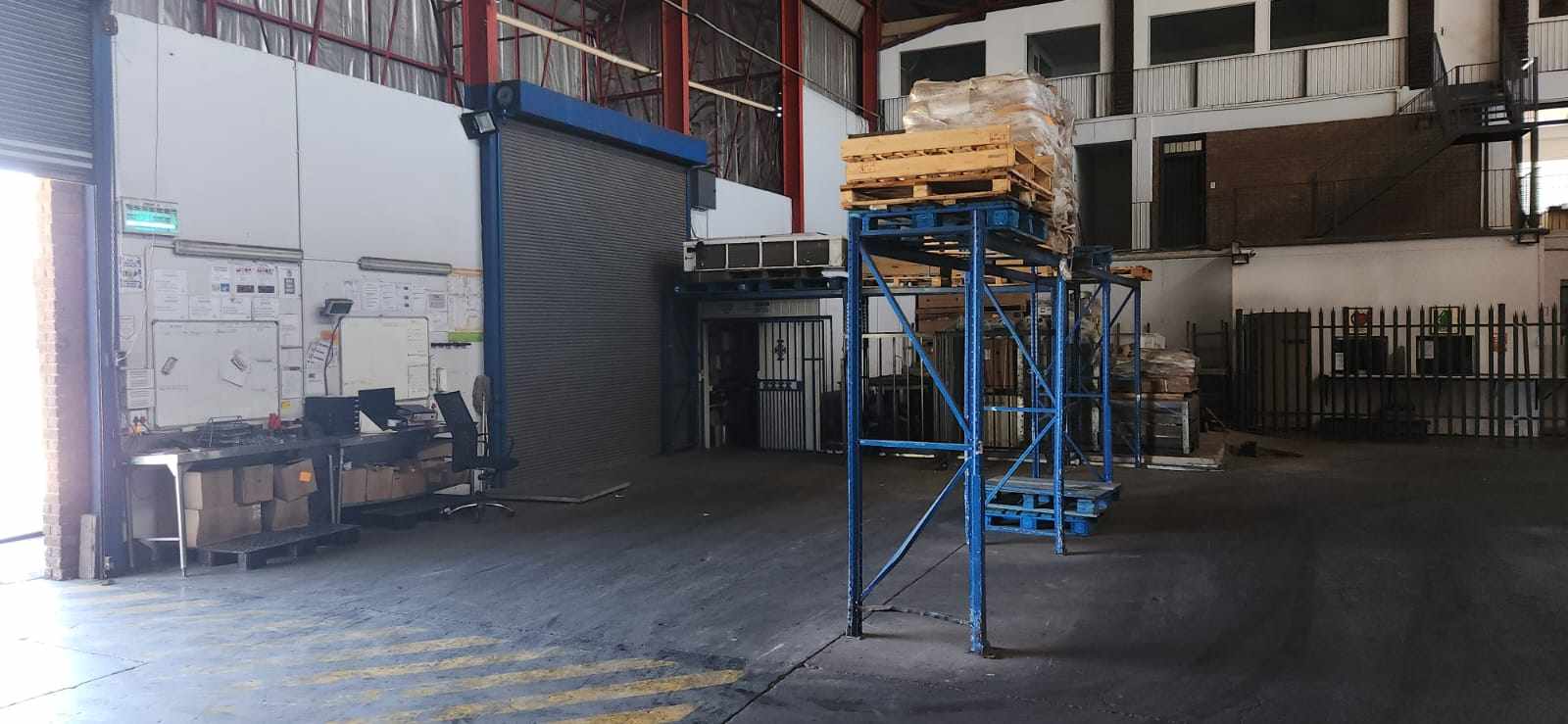 Vehicles, Trucks,  Manufacturing , Packaging and Distribution Plant thumbnail 14