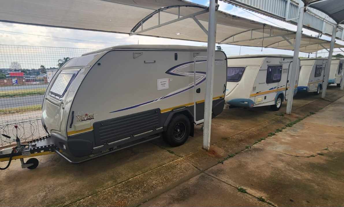 Motorhomes, Caravans, Camping Equipment and Accessories, Vehicles, Trucks and Trailers thumbnail 2