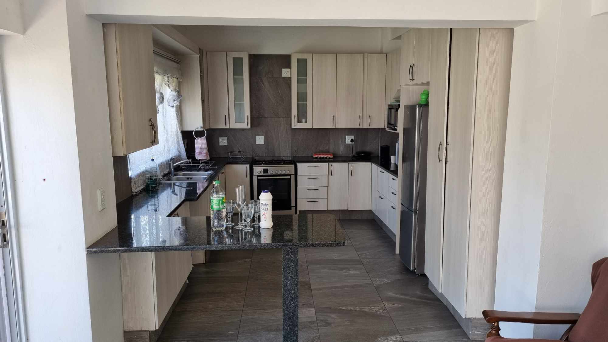 Onsite Insolvency Auction - 3 Bed, 3 Bath Residential Home With Garden Flat - Norwood - Johannesburg thumbnail 2