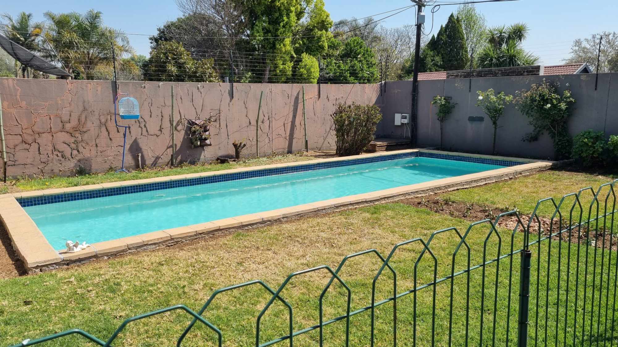 Onsite Insolvency Auction - 3 Bed, 3 Bath Residential Home With Garden Flat - Norwood - Johannesburg thumbnail 3