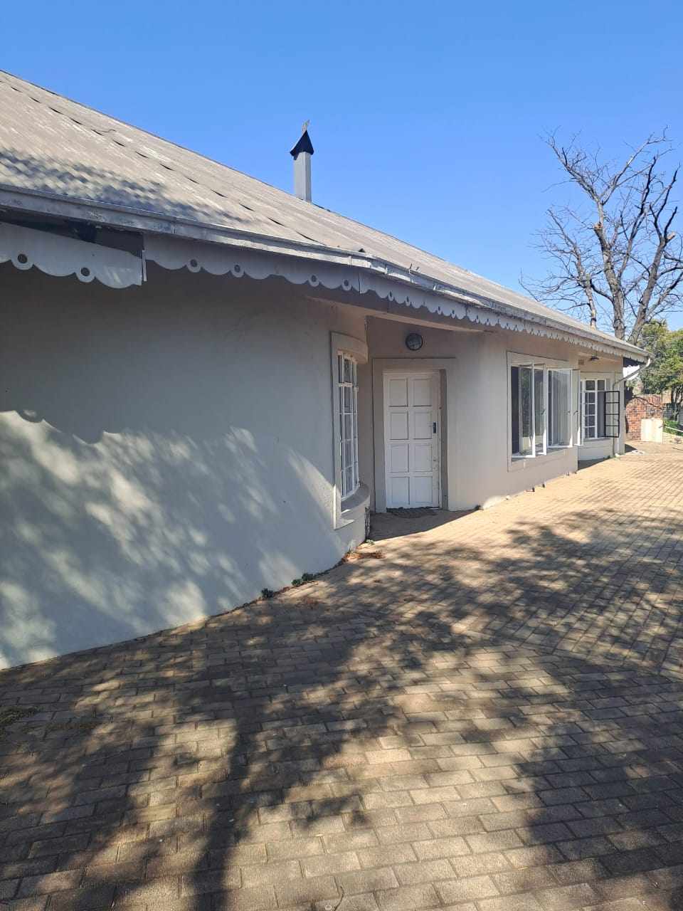 Residential Dwelling on Large Stand - Magaliesburg thumbnail 2