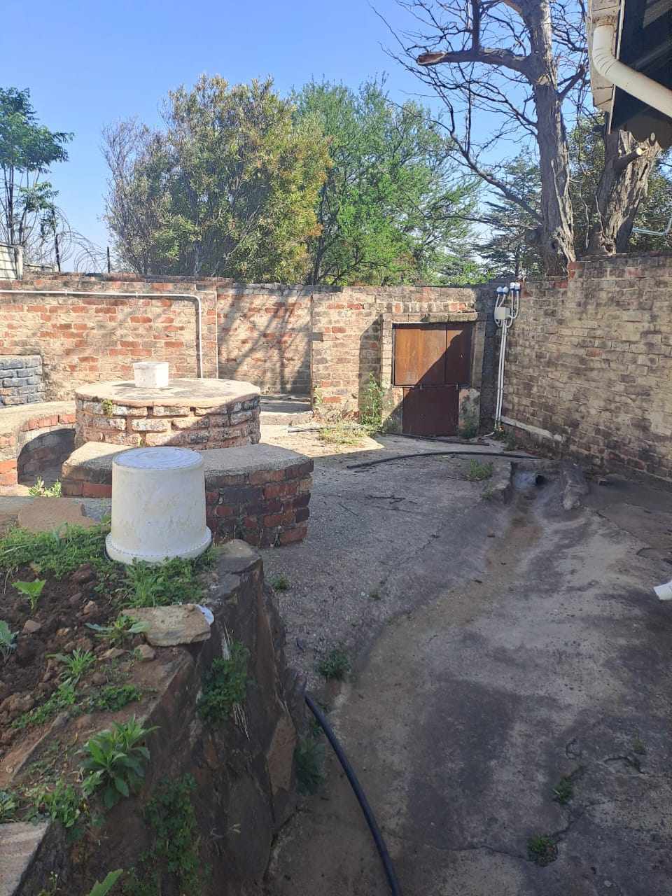 Residential Dwelling on Large Stand - Magaliesburg thumbnail 5