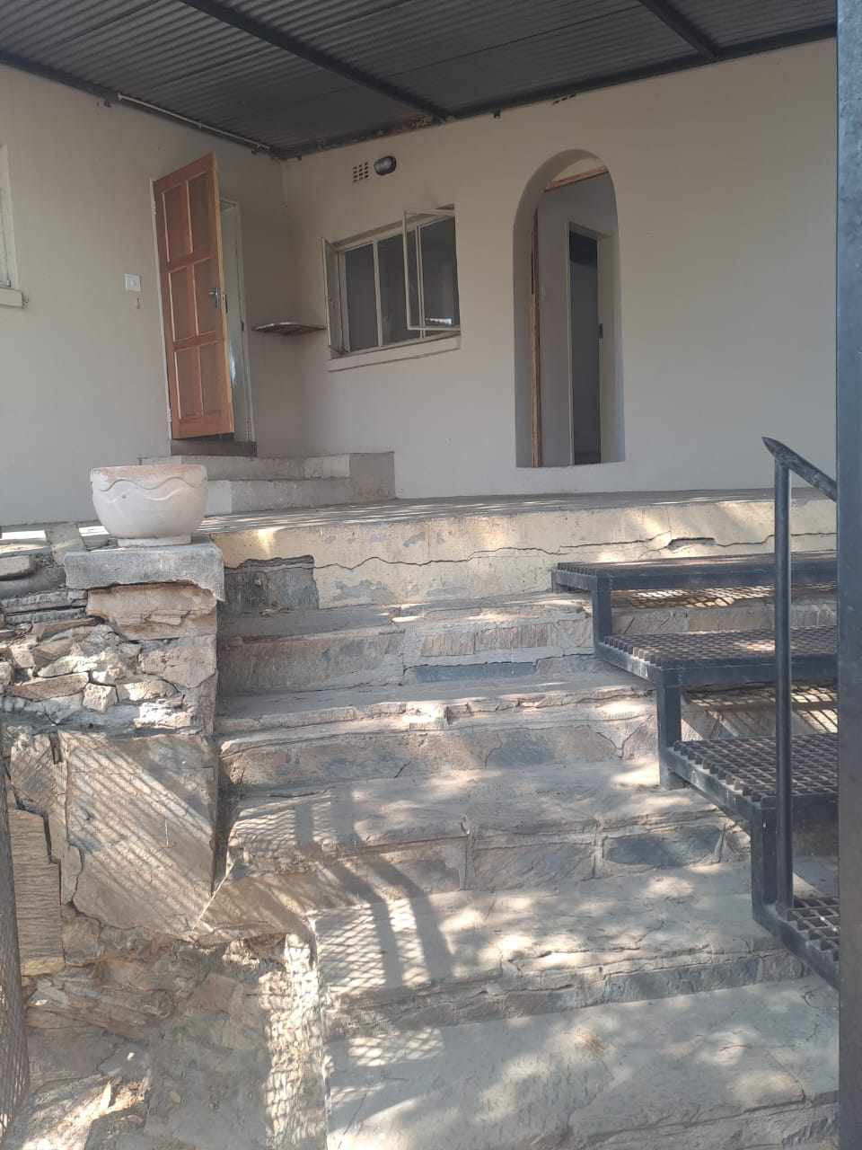 Residential Dwelling on Large Stand - Magaliesburg thumbnail 19