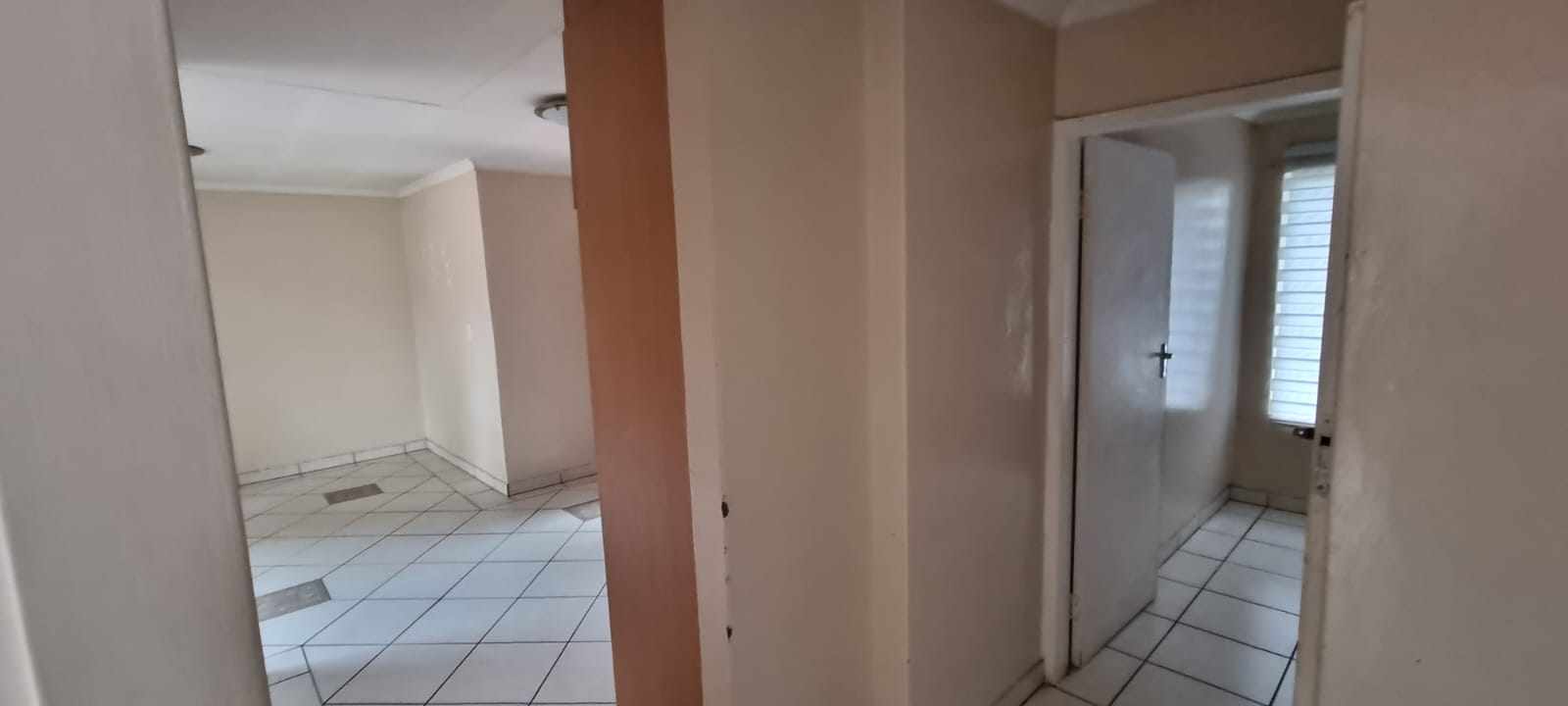 Sectional Title Unit - Aqua Azure, Florida, Roodepoort thumbnail 5