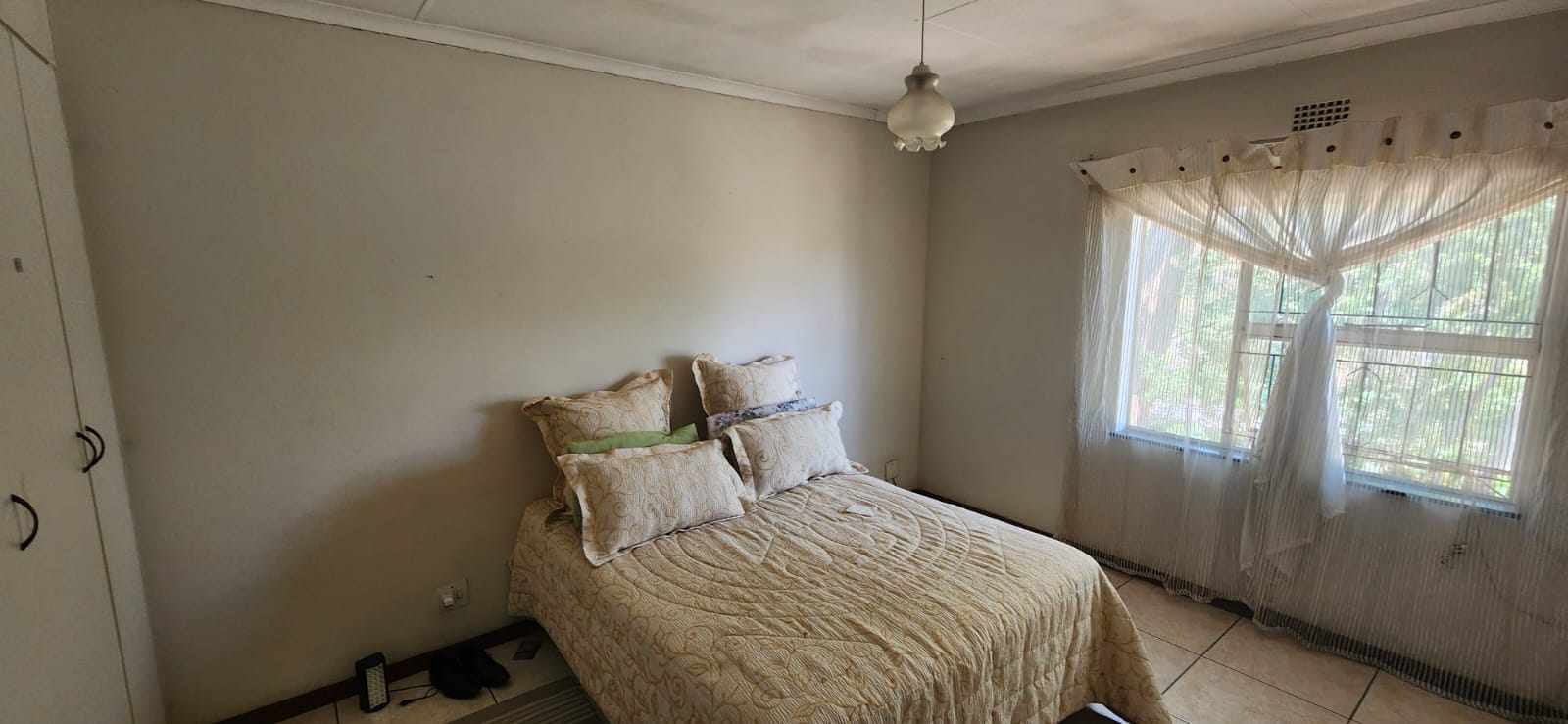 Onsite Division of Joint Estate Auction - Apartment - Sunninghill - Johannesburg thumbnail 6