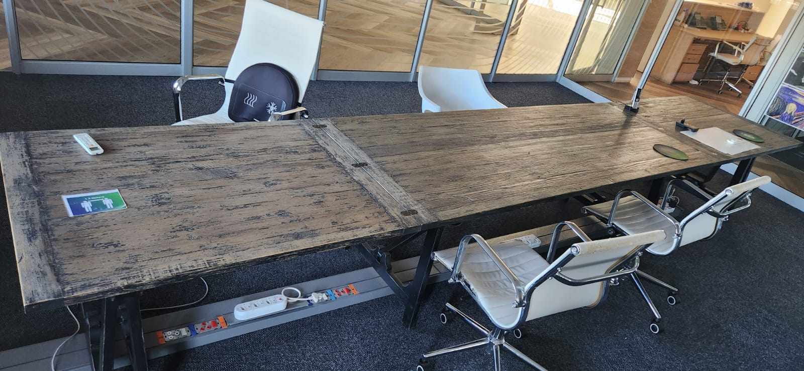 Onsite Liquidation Auction - Modern Office Furniture - Meyersdal thumbnail 5