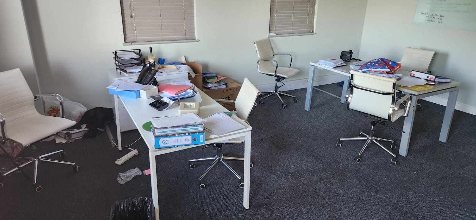 Onsite Liquidation Auction - Modern Office Furniture - Meyersdal thumbnail 7