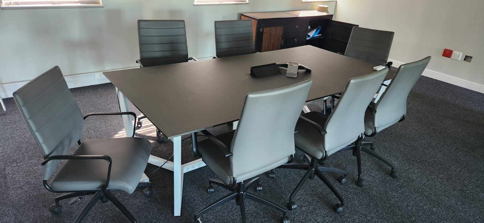 Onsite Liquidation Auction - Modern Office Furniture - Meyersdal thumbnail 10