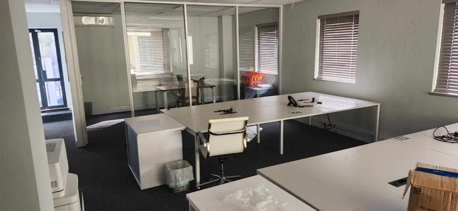 Onsite Liquidation Auction - Modern Office Furniture - Meyersdal thumbnail 13