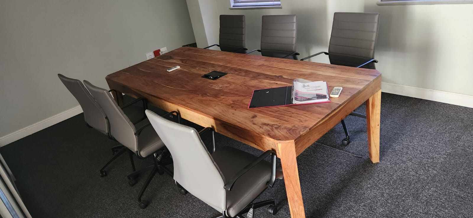 Onsite Liquidation Auction - Modern Office Furniture - Meyersdal thumbnail 23