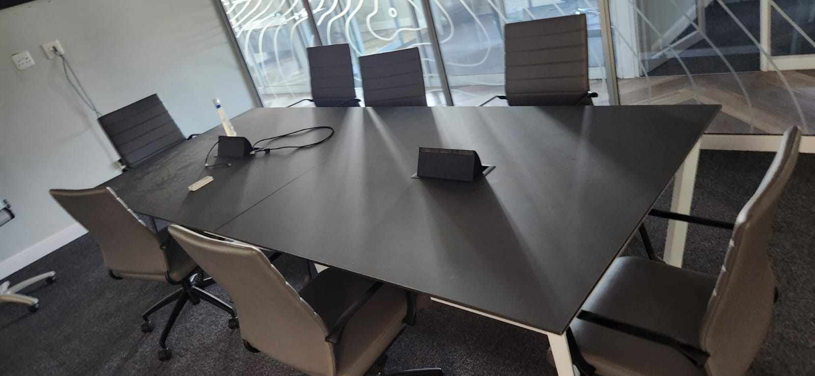 Onsite Liquidation Auction - Modern Office Furniture - Meyersdal thumbnail 25