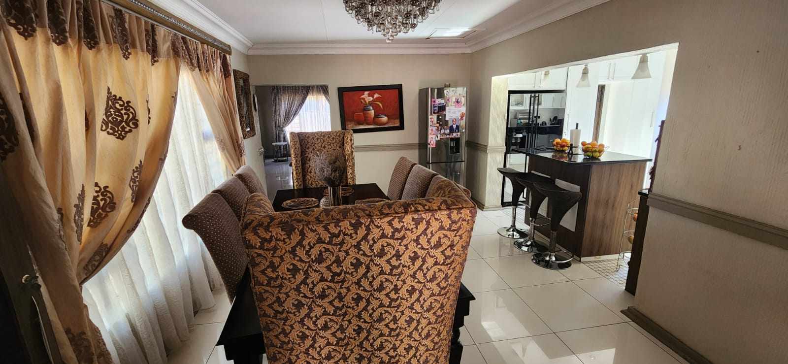 3 Bedroom House - Entertainer's Paradise - West Acres, Mbombela thumbnail 5