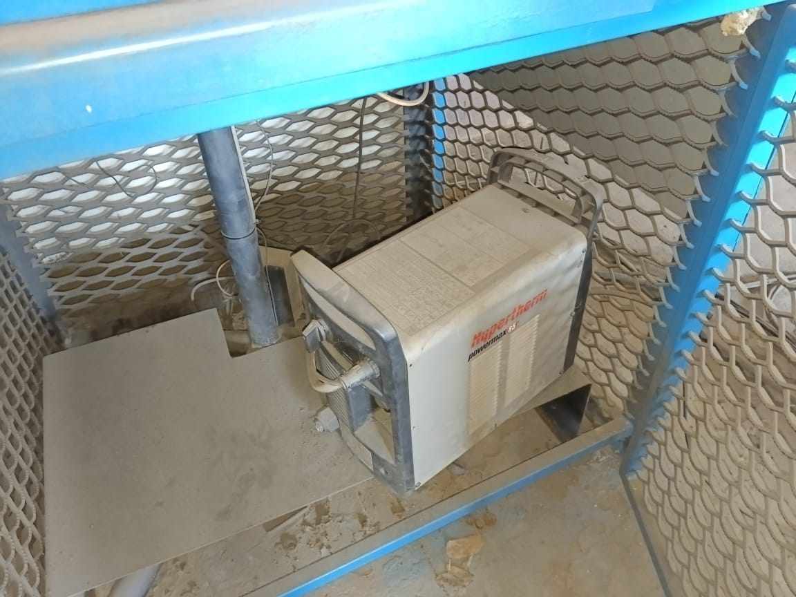 Overhead Cranes, Compressors, Engineering Equipment and Machinery Auction thumbnail 6