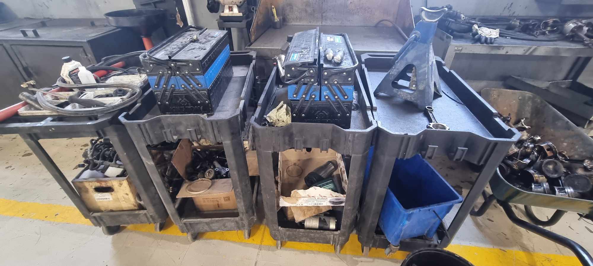 Movable Assets - Panelbeating Equip, Tools, Vehicles & Taxi Spares, Containers, Office Furniture, Computer Equip & More thumbnail 13