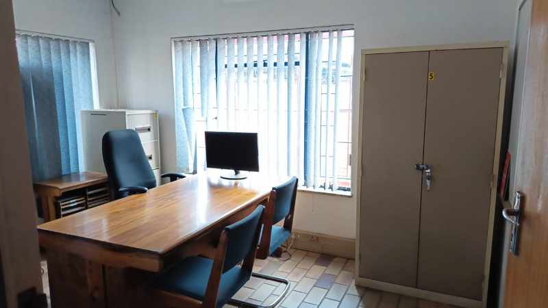 Refrigeration Parts and Spares, Vehicles, Shelving, Office Furniture, Tools and More thumbnail 15