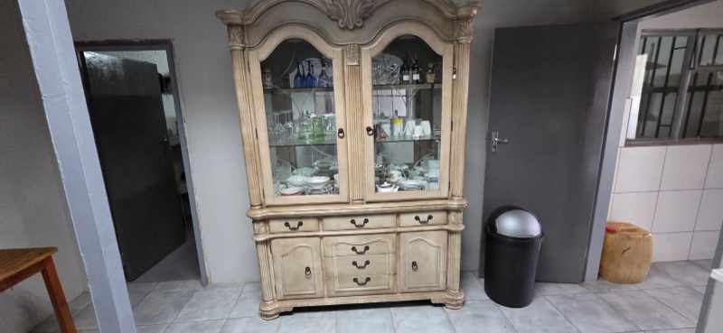 Italian Designer Furniture, Shelving, Vehicles and More thumbnail 3