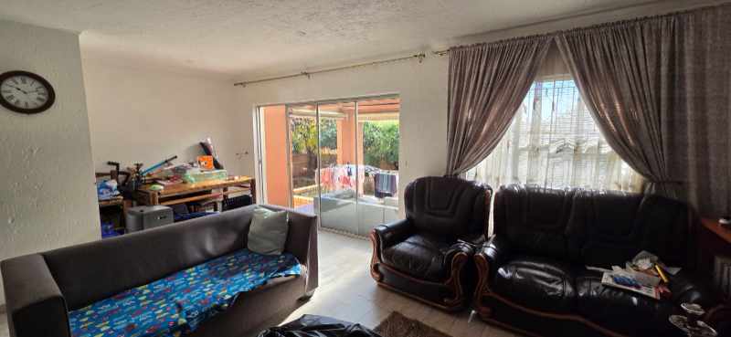 Sectional Title Unit - Buccleuch, Sandton thumbnail 6