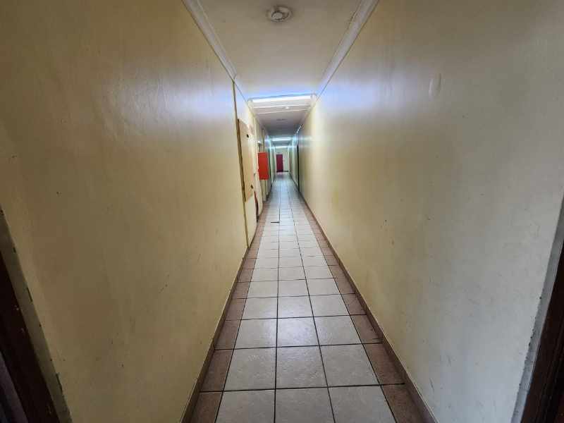 Onsite Liquidation Auction - Apartment - Ferndale, Johannesburg thumbnail 4