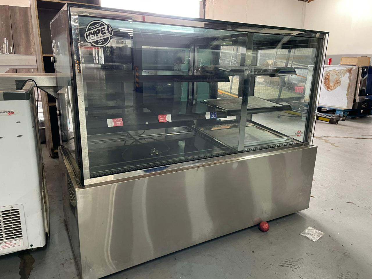 Onsite Auction - Vehicles, Office Furniture, Catering Equipment, and Household Items thumbnail 5