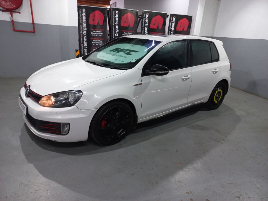 2016 Volkswagen Golf VI GTI 2.0 TSI DSG