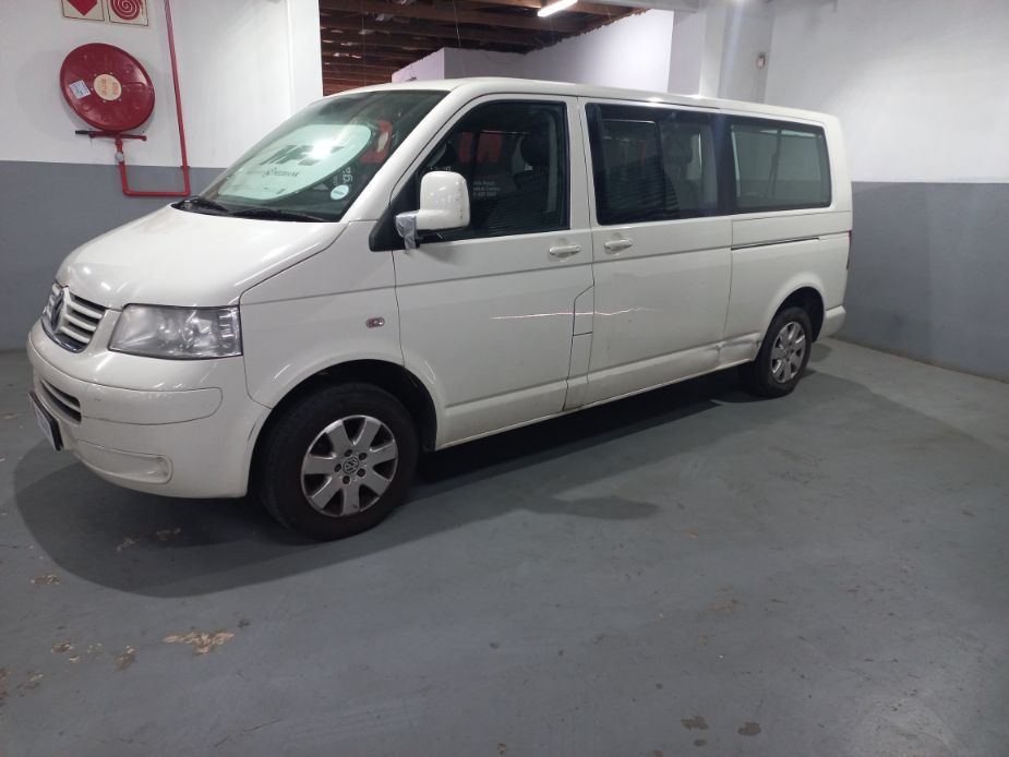 2008 Volkswagen T5 Kombi 2.5 TDI