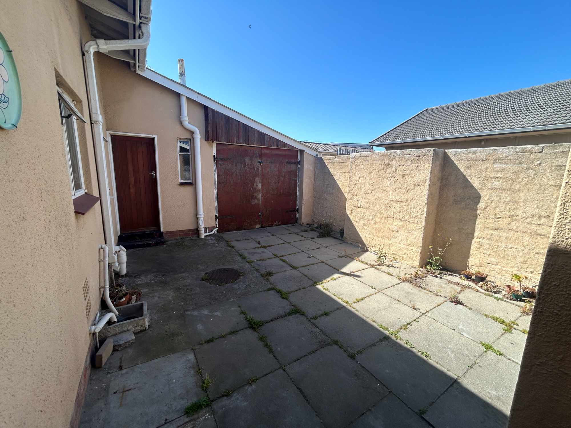 Quaint Home In Ever Popular Area 5 thumbnail 21