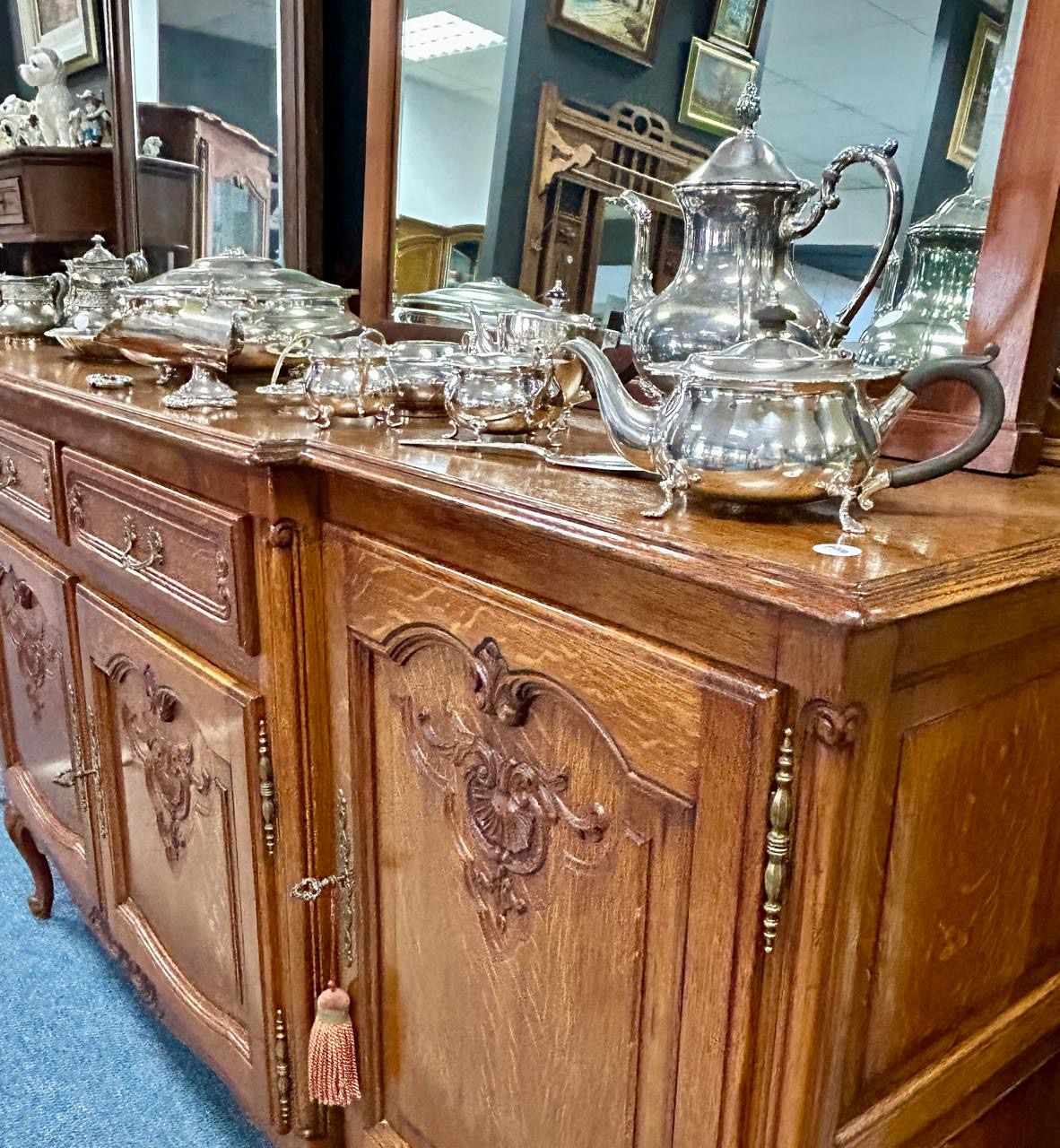 Beautiful Furniture, Household Appliances and More thumbnail 25