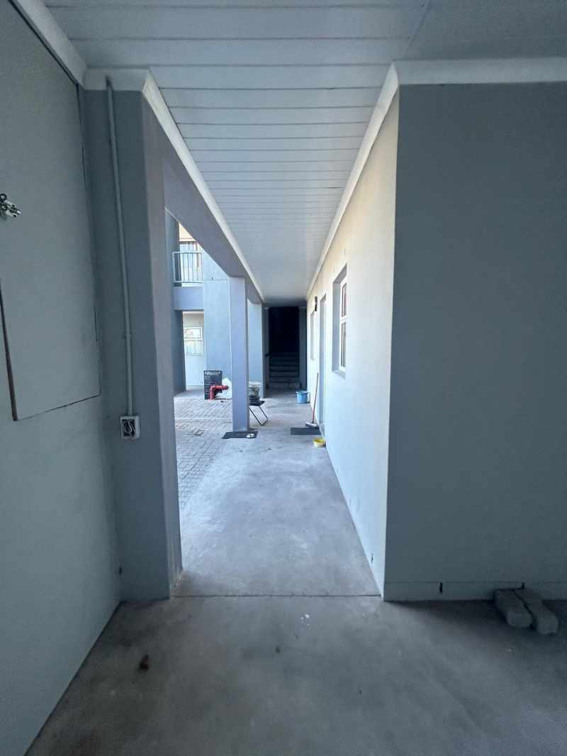 3 Storey Apartment Block - Excellent Location thumbnail 13