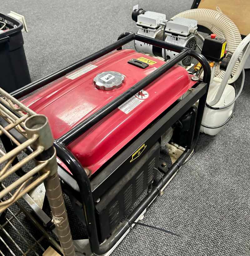 Warehouse Liquidation Auction - Not To Be Missed thumbnail 16