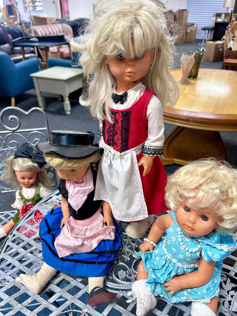 Collectables, Antiques & Household Furniture Auction thumbnail 2