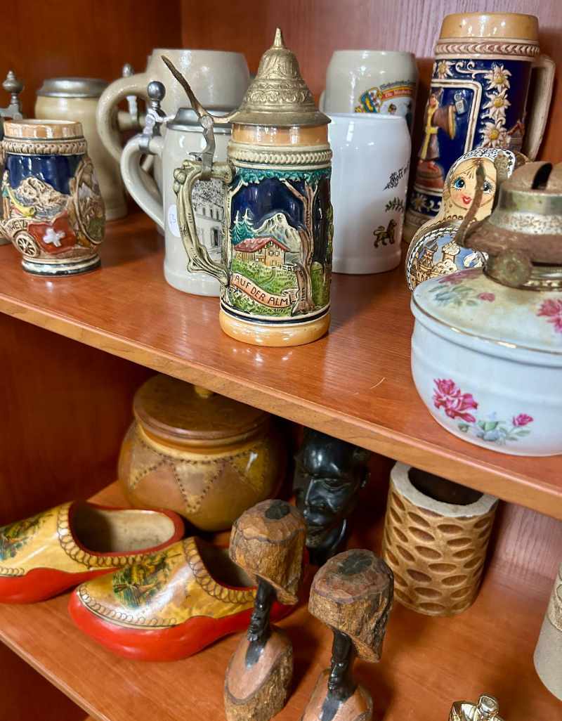 Collectables, Antiques & Household Furniture Auction thumbnail 11